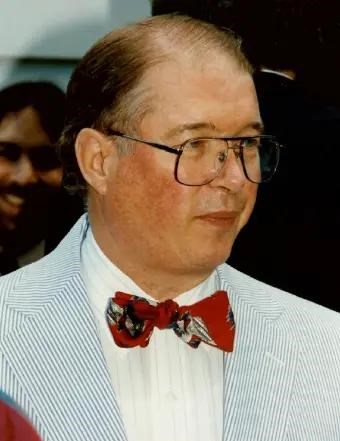 Dr. Mark Nesbit